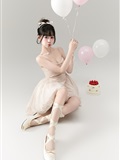 YITUYU艺图语 2025.01.01 芭蕾少女生日写真 菠萝包(16)